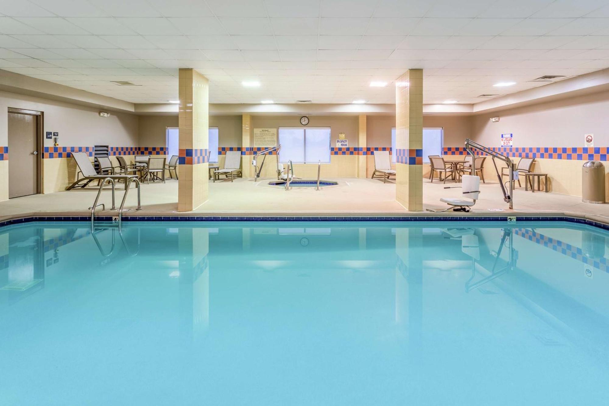 Hampton Inn & Suites Chicago - Libertyville Eksteriør bilde